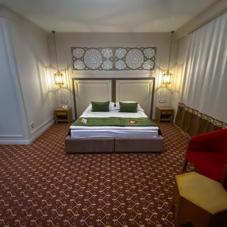 Jumbaktas Astana Hotel Εξωτερικό φωτογραφία