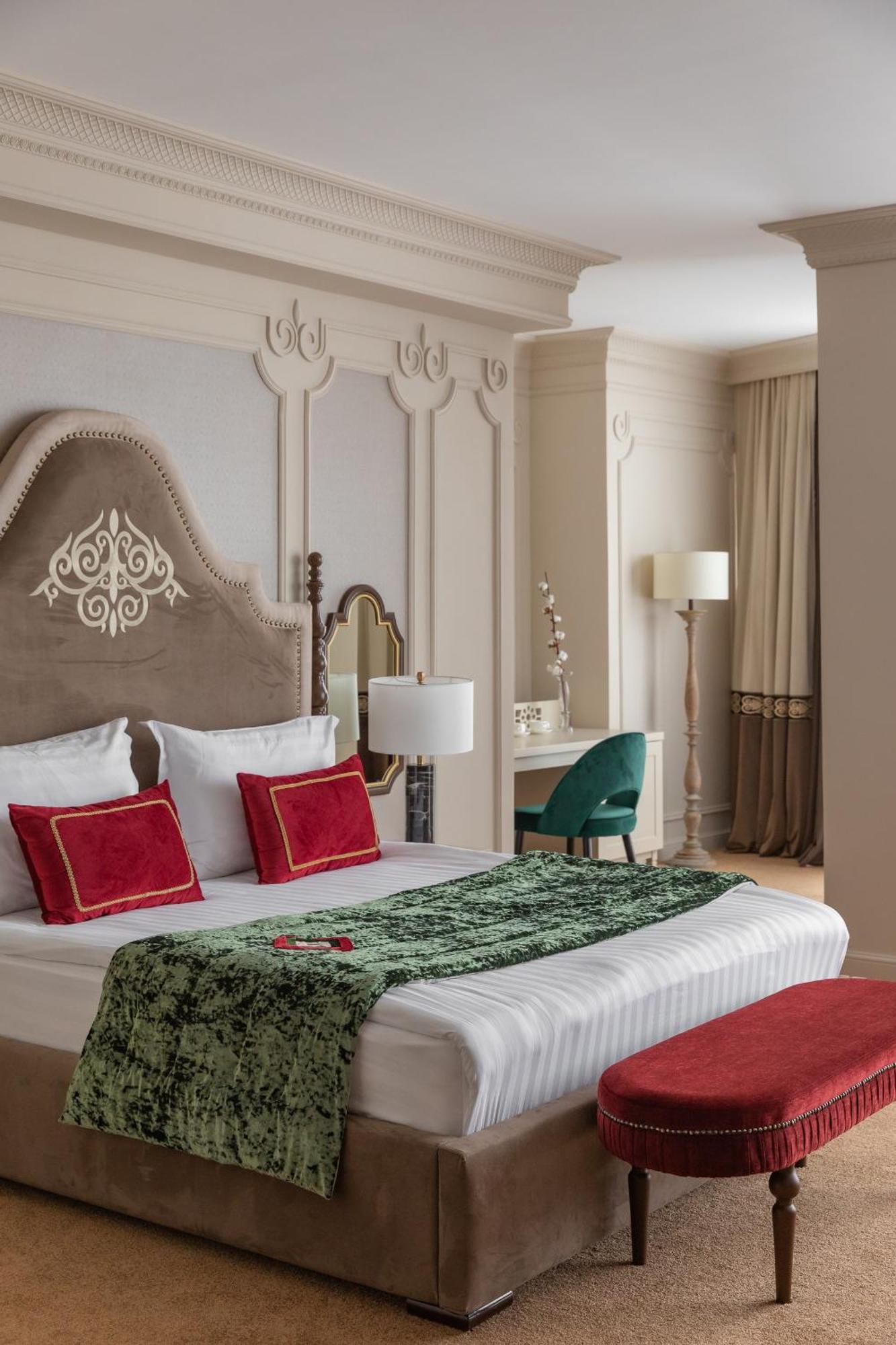 Jumbaktas Astana Hotel Εξωτερικό φωτογραφία