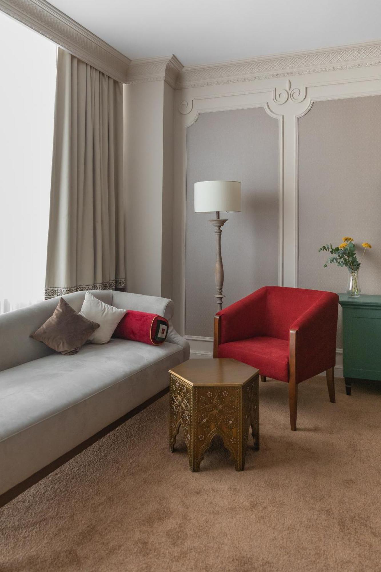 Jumbaktas Astana Hotel Εξωτερικό φωτογραφία