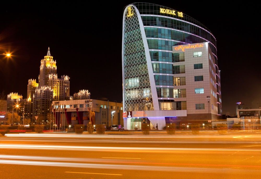 Jumbaktas Astana Hotel Εξωτερικό φωτογραφία